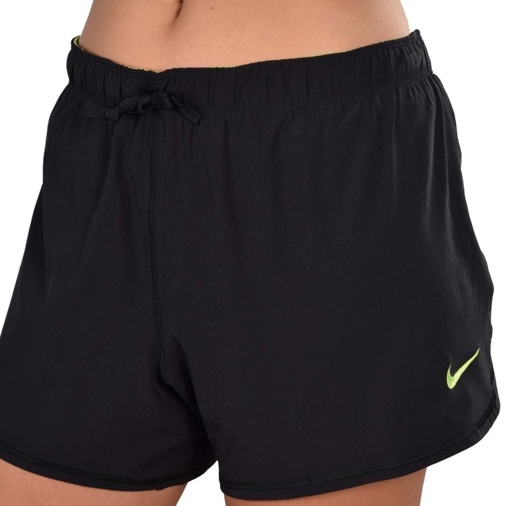 Nike Women's Phantom 2 in 1 Short